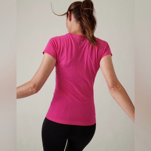 Athleta Bright Pink Short Sleeve Momentum Breathable Tee NWT - Picture 4 of 9